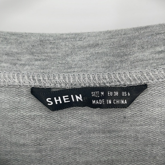 Shein Grey Cropped Sweat Shirt Women Size 6 - Picture 3 of 3